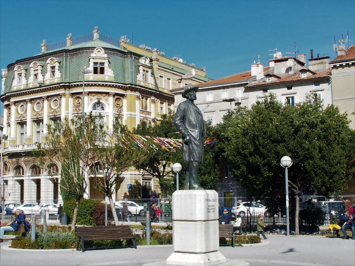 Studio Apartman Baronessa Adriana Apartment Rijeka Luaran gambar
